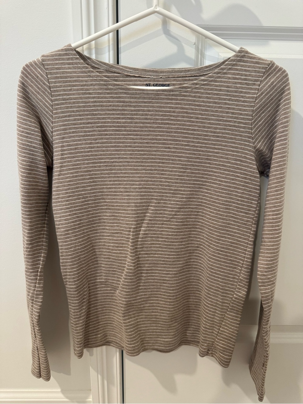 St George Beige and White Striped Long-Sleeve Tee - SIZE SMALL